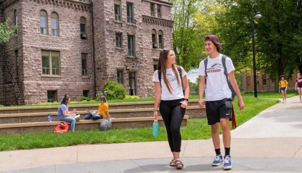 What Is Morningside University? Programs, Tuition and Student Life Explained Morningside University